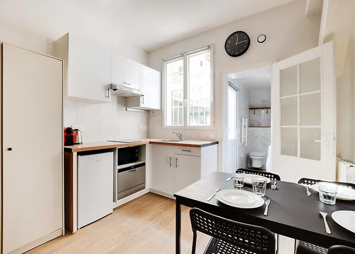 Studio With Garden - 4p - Canal St Martin Apartman